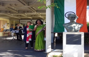 Celebrating 150th birth anniversary of Mahatma Gandhi at the Gandhi School in Narni. DCM Neeharika Singh joins students and teachers of the institute in paying tributes to Gandhiji.